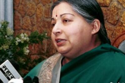 AIADMK MLAs defy Jaya, vote in President poll