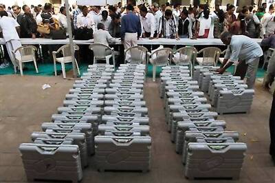 Survey indicates Modi's popularity is intact: Suhas Palshikar