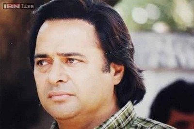 Farooq Sheikh used to flirt with me, says Sai Paranjpye