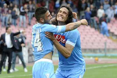 Napoli tighten grip on 2nd spot after Cagliari win