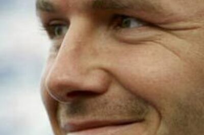 Beckham backs Owen to come good