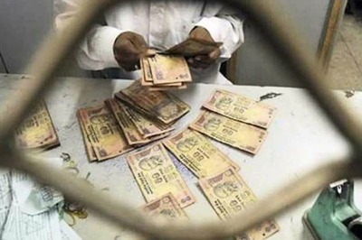 Rupee Slips 18 Paise to 71.51 against US Dollar in Early Trade