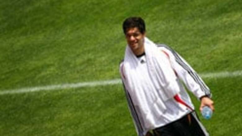 Ballack set to miss Japan friendly
