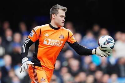 Liverpool sign Simon Mignolet from Sunderland