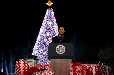 Barack Obama Lights National Christmas Tree For final Time