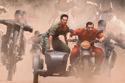'Dishoom' first look: John Abraham, Varun Dhawan play 'buddy cops' in Rohit Dhawan's new film
