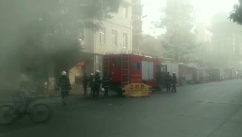 Fire Breaks Out in Five-Storeyed Building in Mumbai's Prabhadevi Area