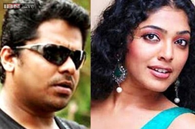Ashiq Abu marries Rima Kallingal in a low key affair
