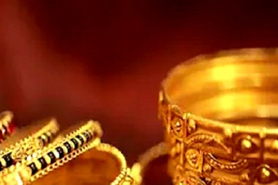 Gold Price Today Continues to Drop, Remains Below Rs 48,000. Should you Invest?