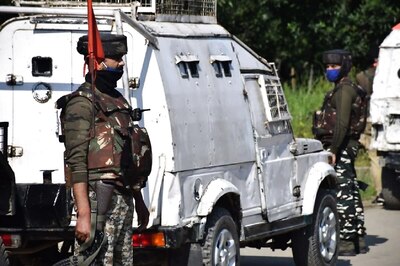 Militant Associate Linked to Lashkar-e-Toiba Held in Jammu and Kashmir's Kupwara