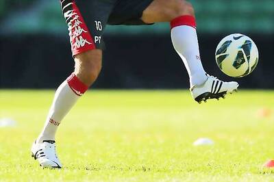 Barcelona forward Deulofeu joins Everton on season loan