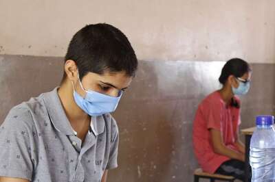 Mumbai University Asks Autonomous Colleges to Give Extra Time for Offline Exams