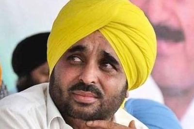 Despite Kejriwal's Apology, AAP Leader Again Names SAD's Majithia in Punjab Drug Menace