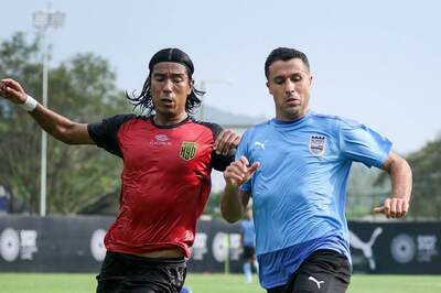 Mumbai City FC Beat Hyderabad FC 2-1 in Pre-season Friendly