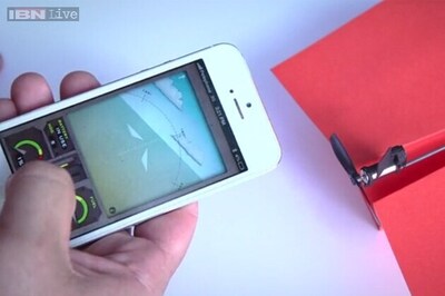 New technology lets you control paper airplane with smartphone