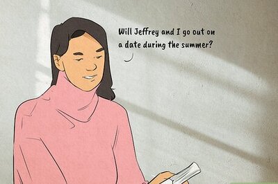 How to Do a Yes/No Tarot Reading (Plus, What Each Card Means)