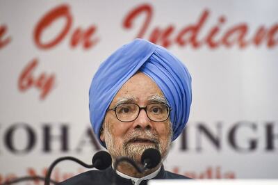 Need Unity of Thought, Action in Today's Times, Says Former PM Manmohan Singh