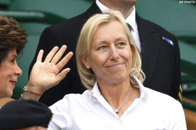 Navratilova diagnosed with breast cancer
