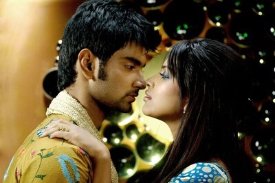 Tamil Review: Muppozhudhum Un Karpanaigal