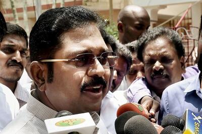 Dinakaran Says I-T Raids on Jaya TV Nothing But Political Vendetta