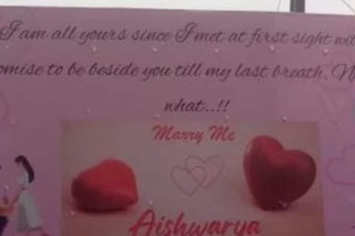 'Marry Me': UP Man Makes Bold Expression of Love, Grand Billboard Proposal Goes Viral