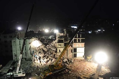 Bangladesh building collapse toll reaches 931