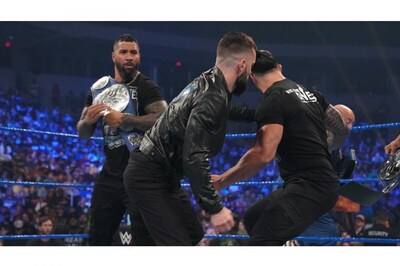 WWE SmackDown Results: Finn Balor Issues Challenge to Roman Reigns for Universal Championship