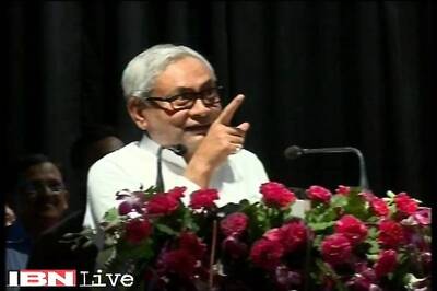 Nitish Kumar to attend Sonia Gandhi's Iftar party on July 13, the day Lalu Prasad hosts his own