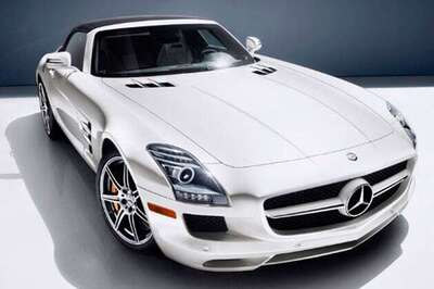 Mercedes launches Rs 3 cr open top car