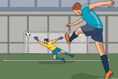 How to Play Indoor Soccer