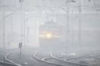 Trains Running Late Due To Fog Blanket In Delhi-NCR: Passengers Don't Know How To React