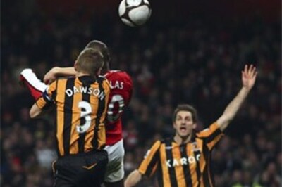 Late Gallas goal sees Arsenal past Hull City in FA Cup
