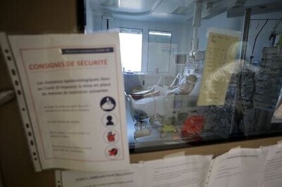 France's COVID Hospitalisations At 1-month High As Cases Surge