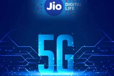 Jio Q3: Net Profit Rises 28% To Rs 4,638 Crore On Strong Subscriber Growth
