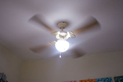 How to Change a Ceiling Fan's Direction