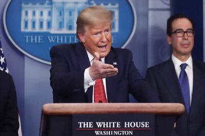 Donald Trump Announces Visa Sanctions on Countries Refusing to Repatriate Their Nationals Amid Covid-19