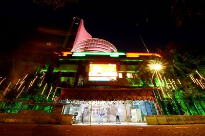 Sensex, Nifty Flat in Early Trade, Energy Financials Stocks Advance