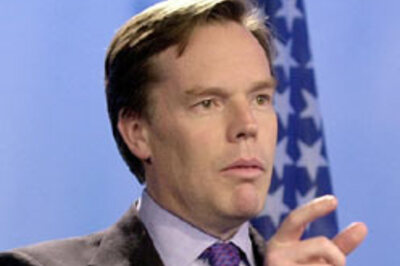UN ambassadors discuss Iran sanctions