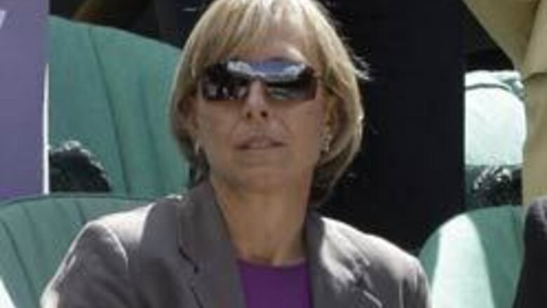 Jaeger let Navratilova win 1983 Wimbledon final: Report