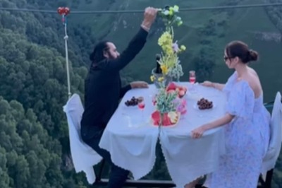 Watch: This Couple’s Mid-Air Dining Experience Is Not For The Faint-Hearted