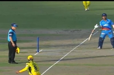 WATCH | Ravindra Jadeja 'Mock-Threatens' Run-out, David Warner Responds with Sword Celebration