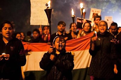 December 16 gangrape: Cops want bus owner as witness