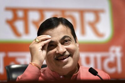 Nitin Gadkari Assures MSMEs of Govt Help if they Decide to List on Stock Exchange