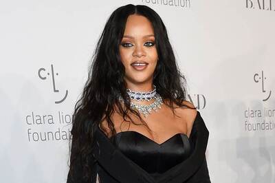 Rihanna to Launch Lingerie Line Soon