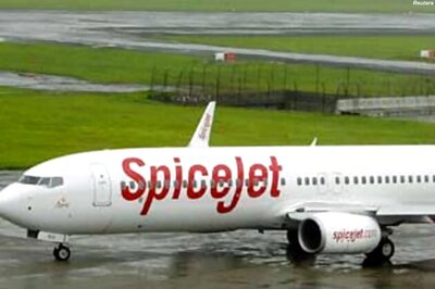 TN: SpiceJet flight grounded after landing gear snag, all passengers safe