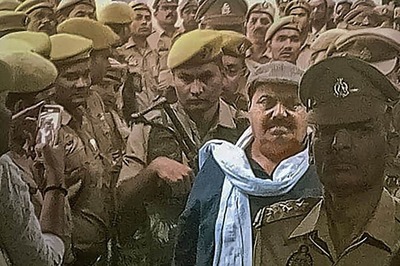 'Qaidi Number D17052': Atiq Ahmed's New Identity in Sabarmati Prison Involves Uniform, Relocation of Cell