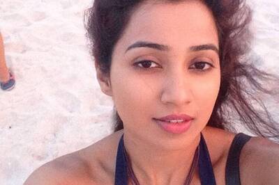 10 selfies of Shreya Ghoshal that will make your heart skip a beat