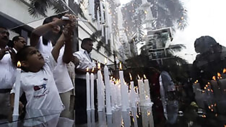 Mumbai bustles but also remembers 26/11 victims