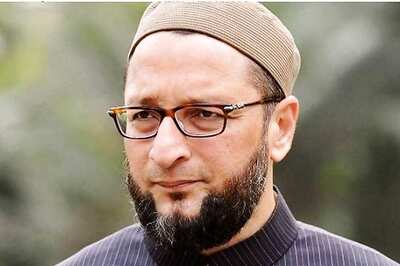 Just Like Laila-Majnu, Says Owaisi on Nitish Kumar's 'Love' for PM Modi