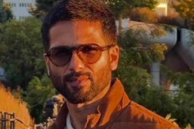 Shahid Kapoor’s Sleeveless Jacket Is The Hint Winters Are Just Around Corner